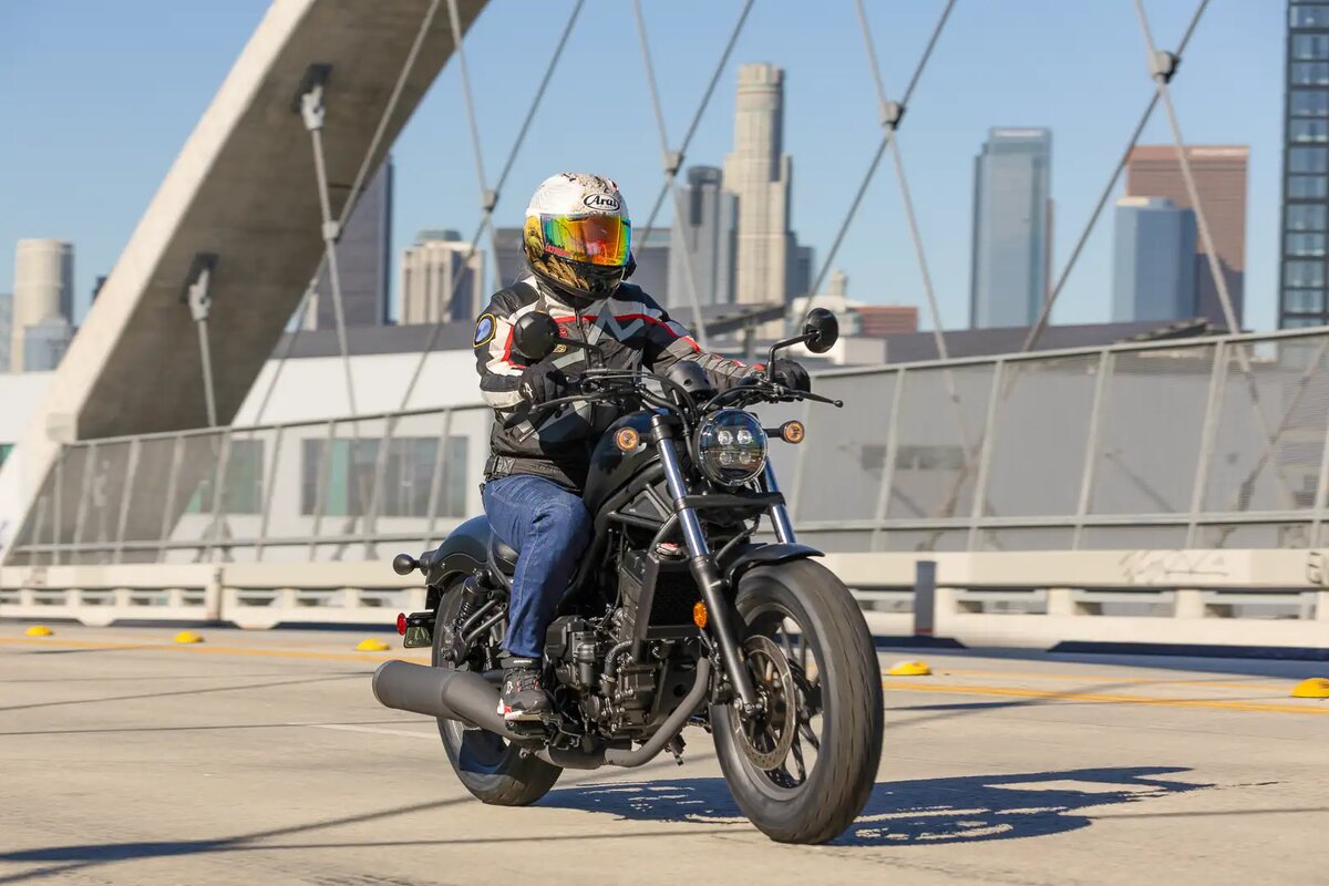 Honda Rebel 300 E-Clutch 2026