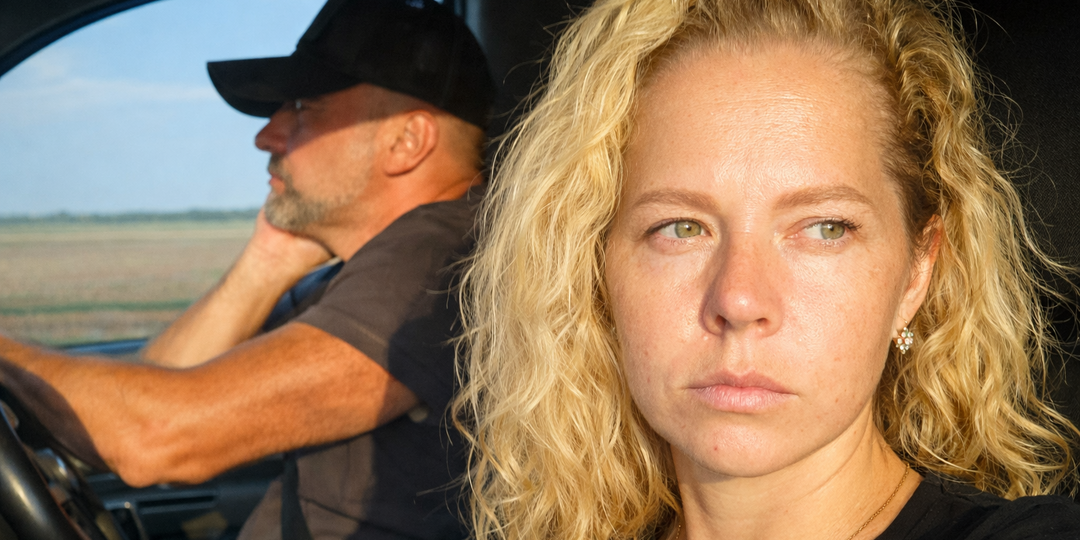 Самое болезненное - когда тебя перестают видеть человеком