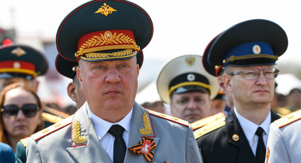 «А у нас в стране всё нормально?»: генерал Гурулев — о конце СВО и проблемах России