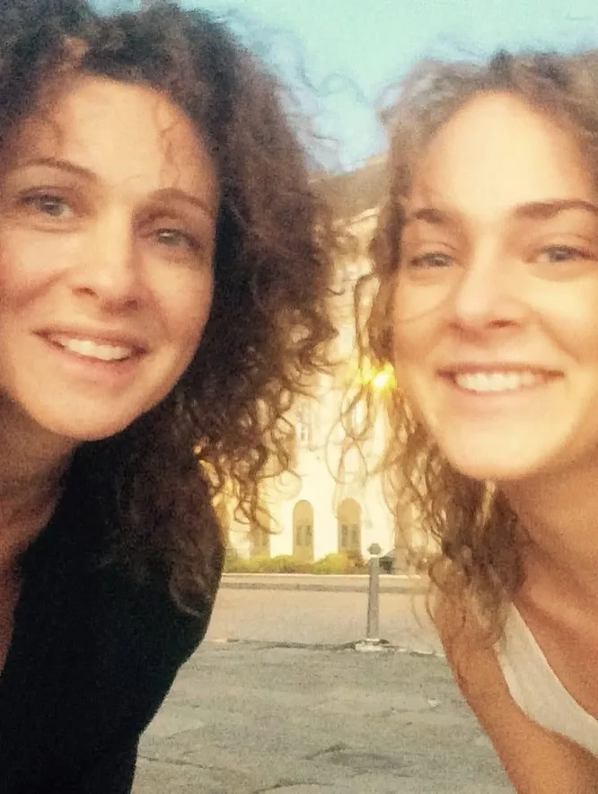    Ксения Раппопорт и ее дочь Аглая Тарасова