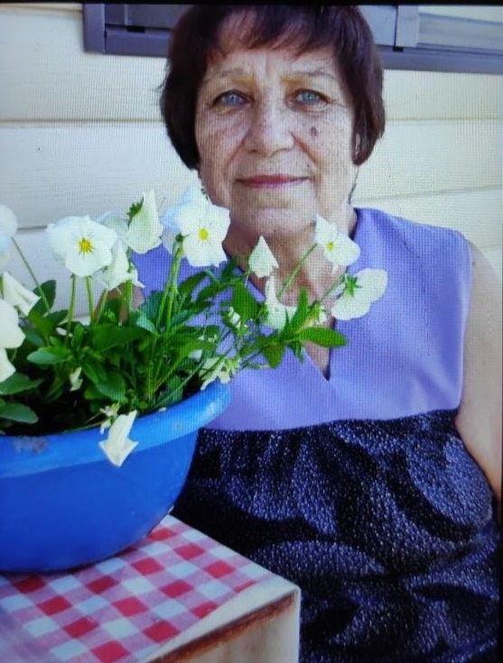 На фото Людмила Ефимовна Т.