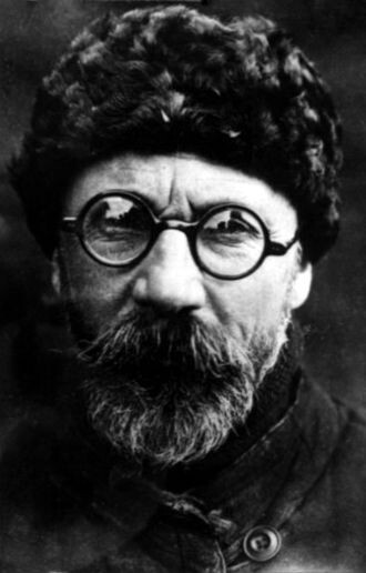 Леонид Кулик во время экспедиции в Сибирь, архивное 