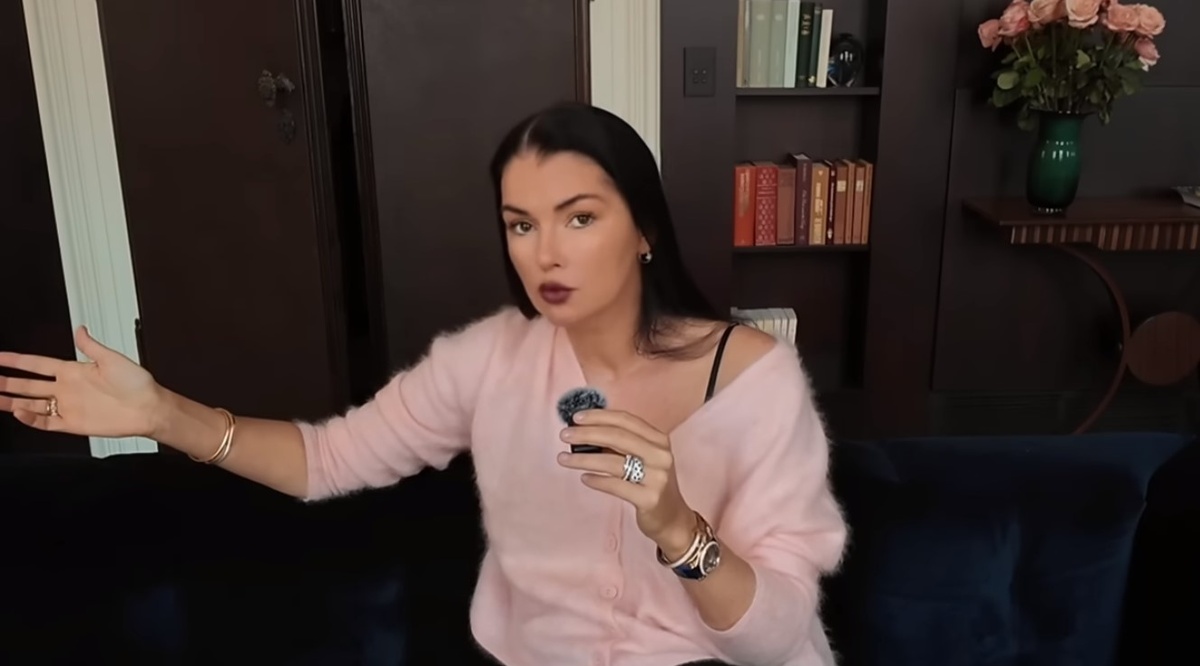 Скрин из видео психолога автора канала