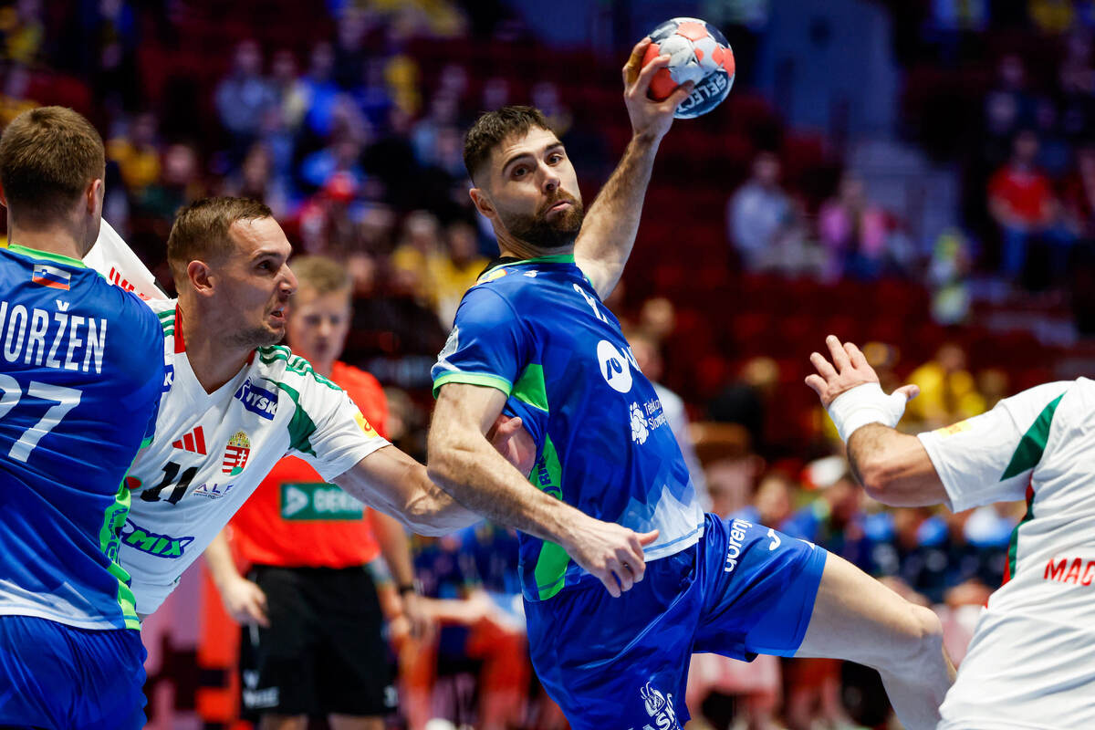    Лучший снайпер словенцев Блаж Янц