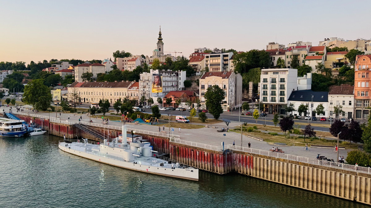 Вид на Белград с Бранкова моста