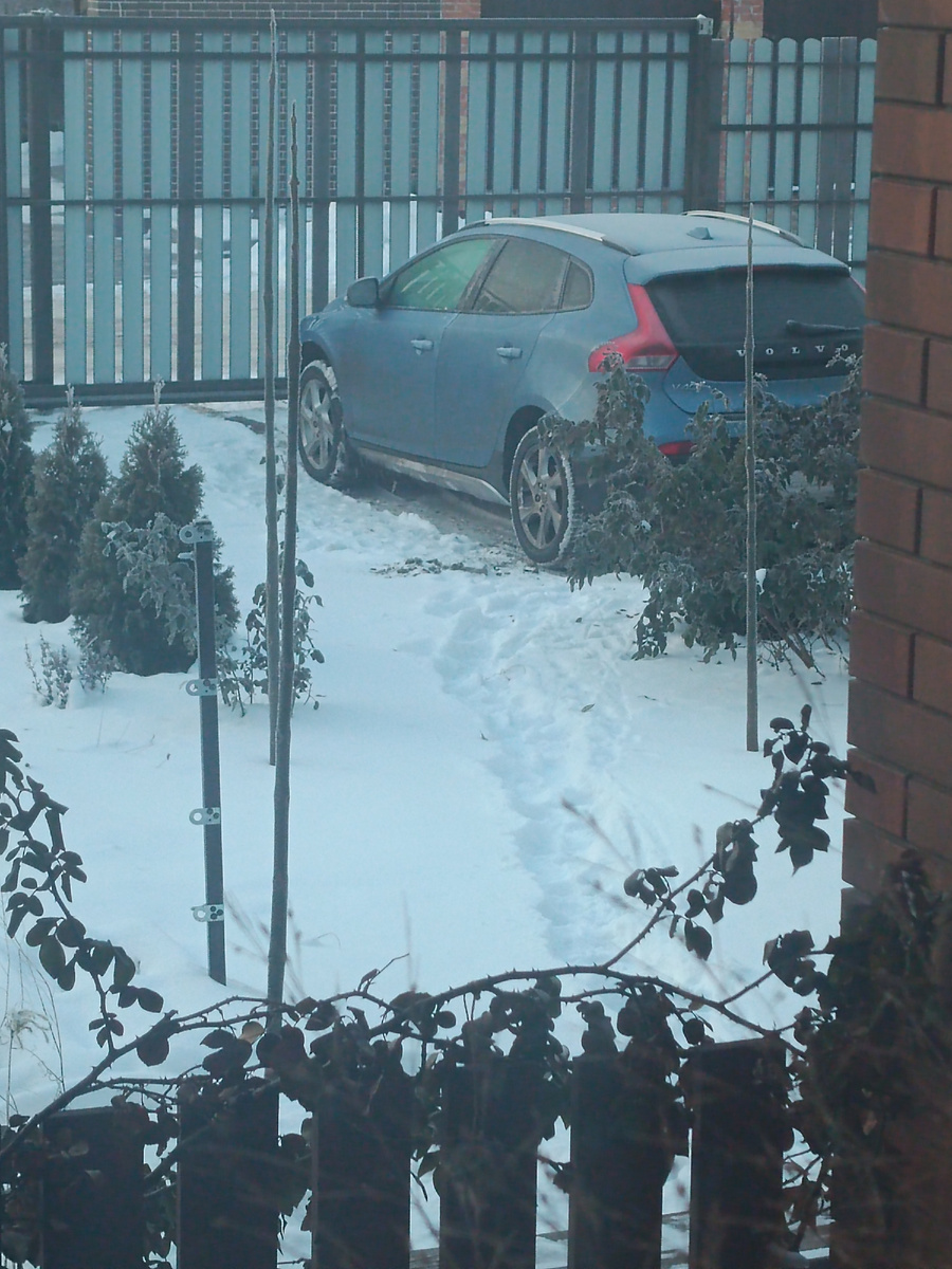 Ну, всё потому, что она мне нравится 🤣🤣🤣