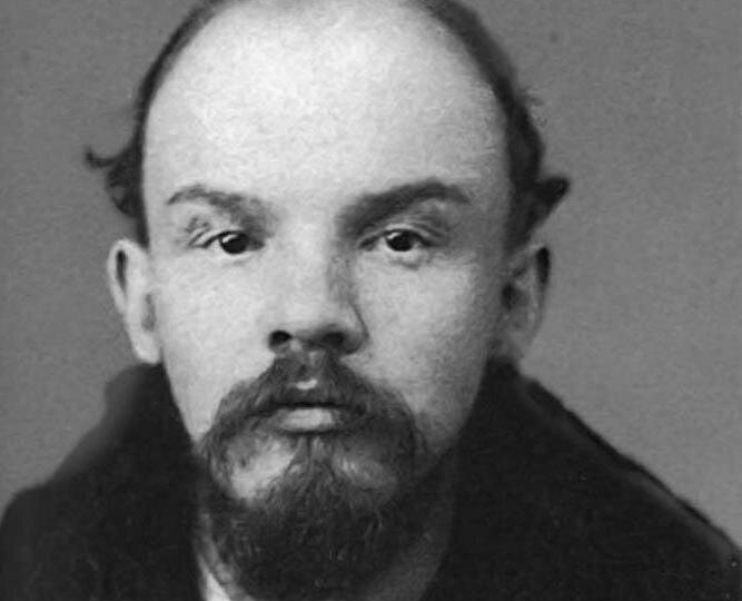 Кто были родители Ленина, его детство