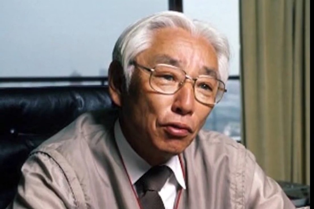   скриншот из видео "В чем успех создателя SONY Акио Морита" с канала " ЗАМЕТКИ МИЛЛИОНЕРА"