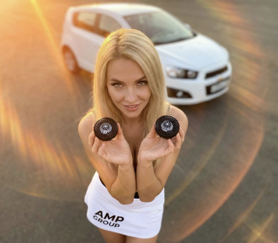 Пришло время разобраться как интегрировать твитеры AMP RAGE в салон с максимальной точностью