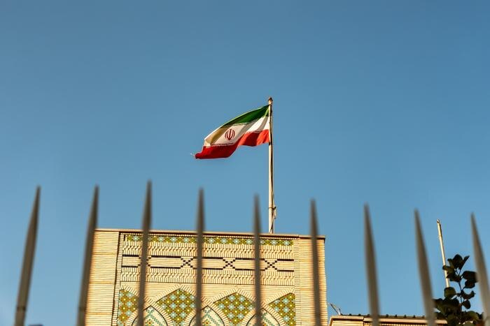 Обложка © Shutterstock / FOTODOM / Melnikov Dmitriy