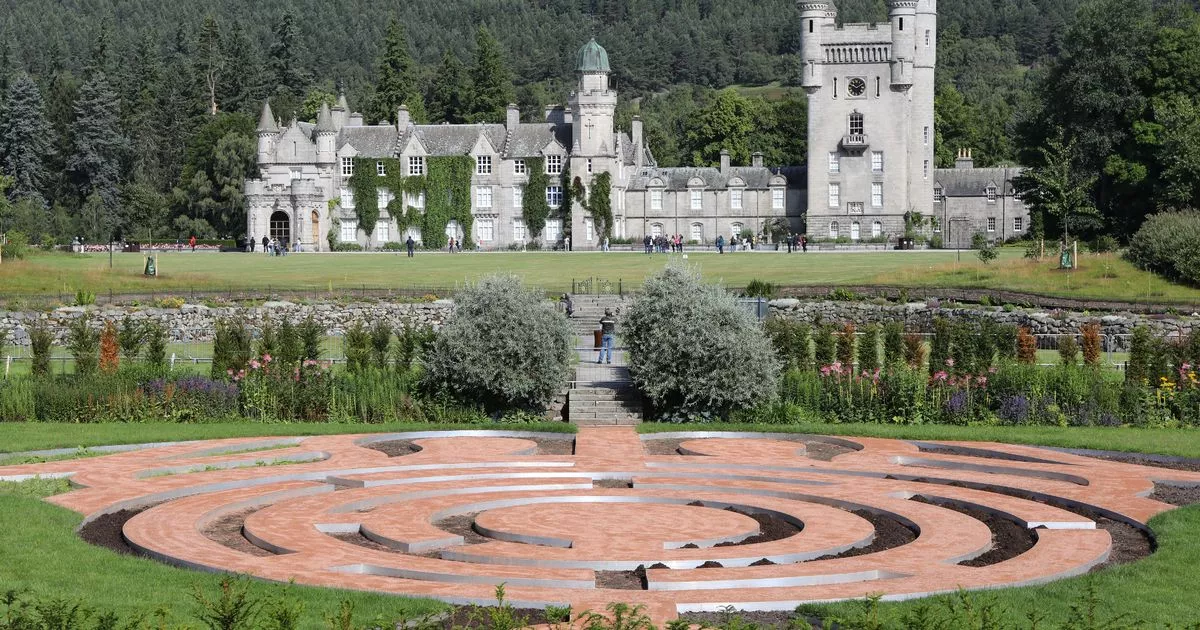 Королевский замок Балморал