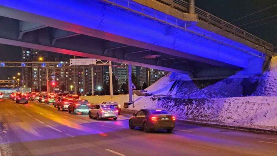    Иллюминация двухуровневой развязки в Красноярске. Источник: Администрация Красноярска