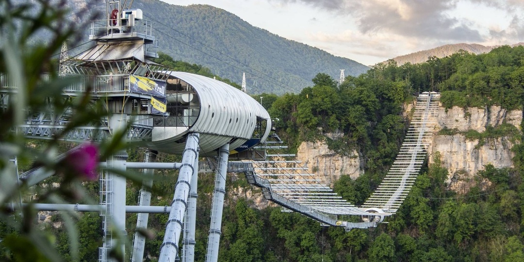 ТОП-18 лучших экскурсий в Адлере для детей в 2026 году