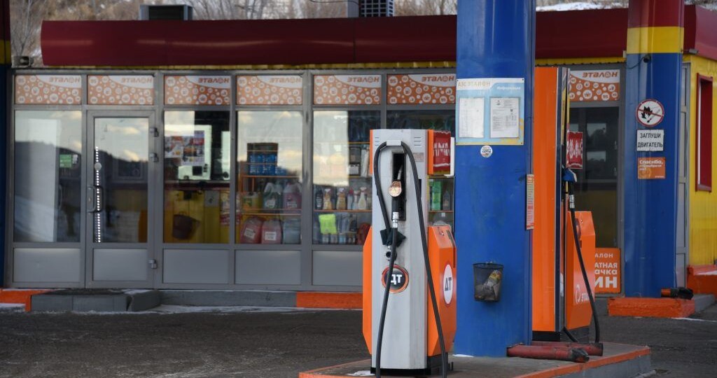 Бензин АИ-92 снова подорожал в Забайкалье за неделю