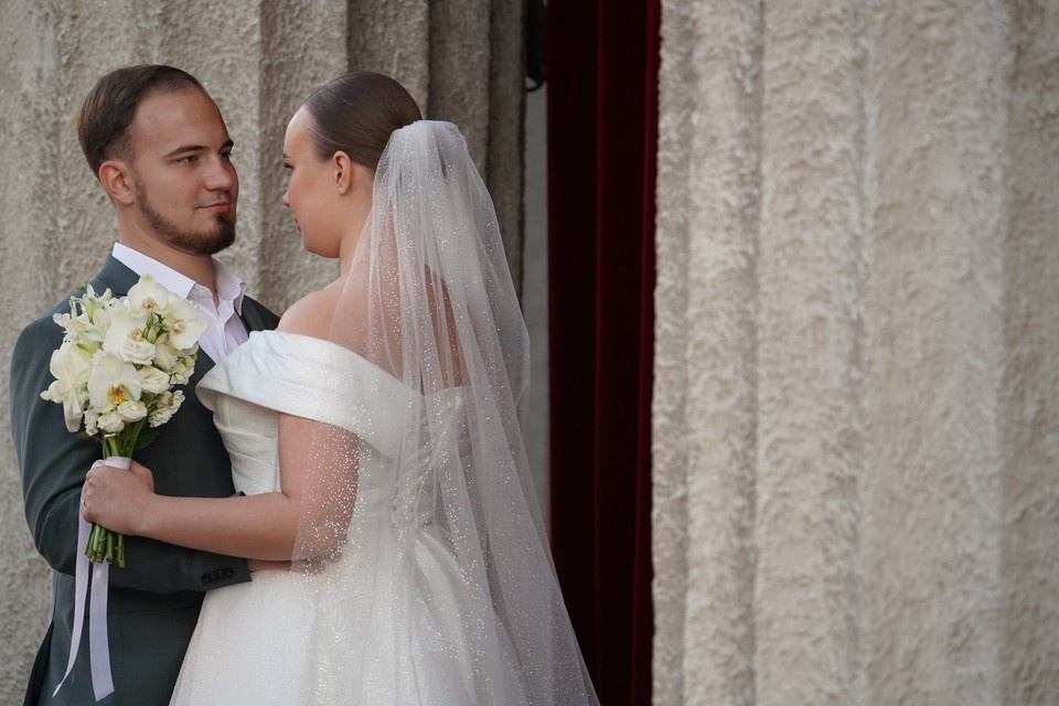    С начала года сыграно уже более 400 свадеб. ИВАНОВА Диана