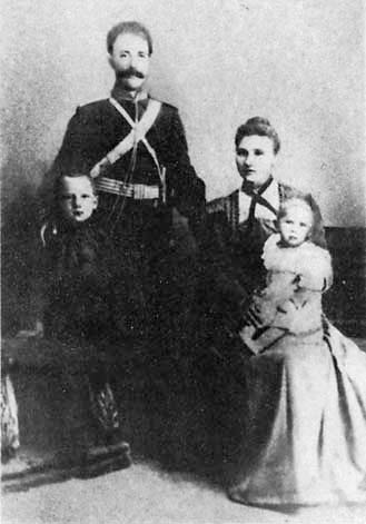 Миронов с семьёй, 1905 год.