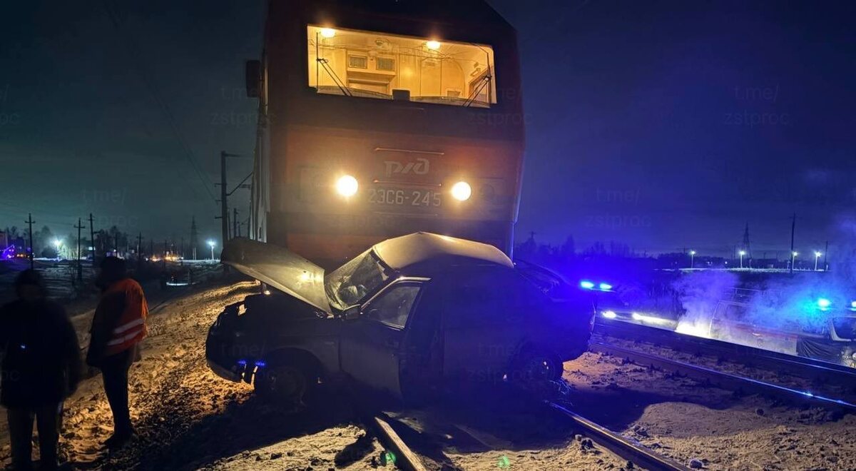 На фото: последствия ДТП / Источник: пресс-служба Западно-Сибирской транспортной прокуратуры 
