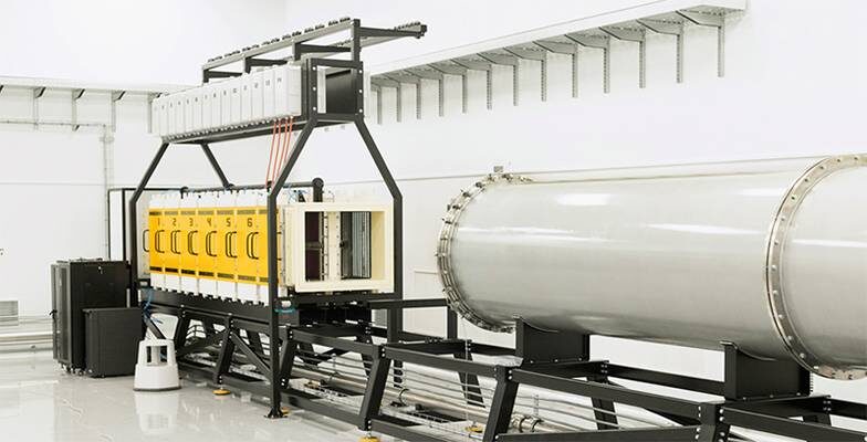    : Монтаж многофункциональной лазерной установки килоджоульного уровня энергии ЭЛЬФ в Национальном исследовательском ядерном университете МИФИ