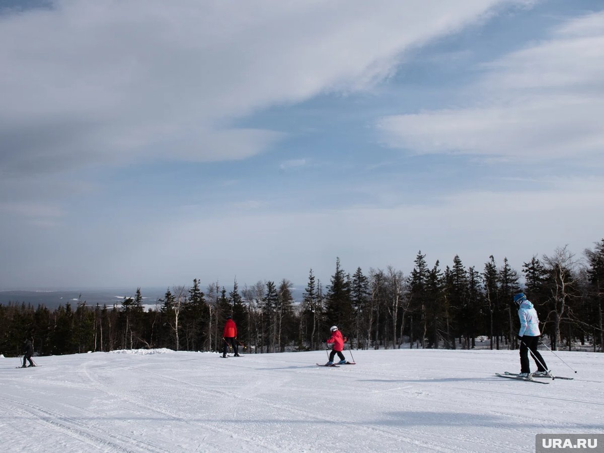     Подготовка к Олимпиаде в Кортине-д’Ампеццо вызывает обеспокоенность из-за неподготовленных трасс