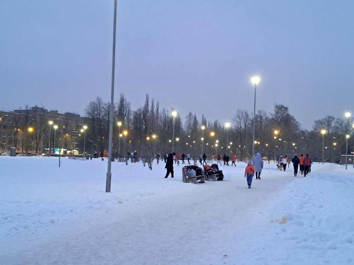 старт при фонарях