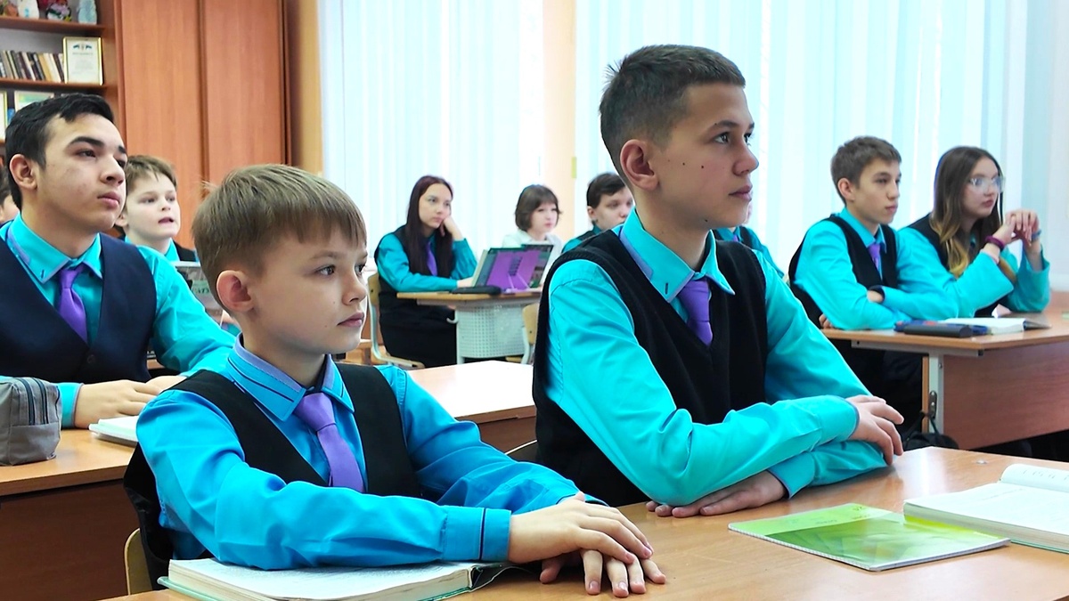    Пыть-яхские школьники осваивают углублённые программы в «Сириус-классе»
