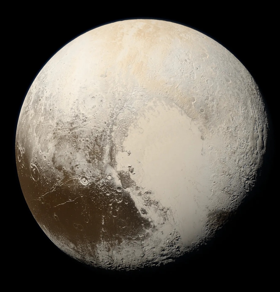 Снимок Плутона, сделанный космическим аппаратом NASA «Новые горизонты» 14 июля 2015 года с расстояния 35 445 километров. (Фото предоставлено: NASA/Лаборатория прикладной физики Университета Джонса Хопкинса/Юго-западный исследовательский институт/Алекс Паркер)