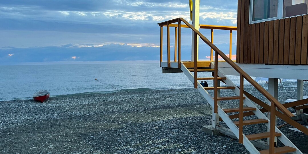 В Сочи, а также на курортах Кубани 26 января ожидается облачная погода с потеплением до +12°C и локальными осадками