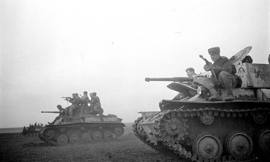 В тени Т-34: танк, который спас СССР