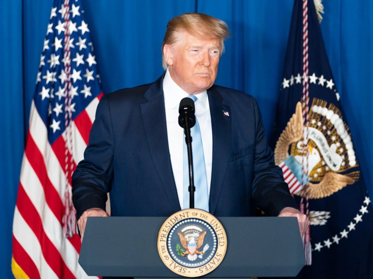     Источники телеканала полагают, что администрация Трампа идет к крупной военной операции