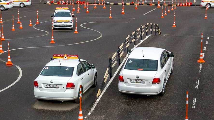 Автошколы с 1 марта: вот что ждет тех, кто хочет получить права в 2026 году