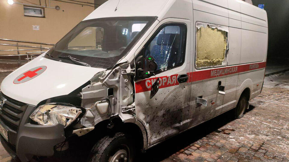     Боевики ВСУ атаковали машину скорой помощи в Запорожской области t.me/Балицкий Евгений