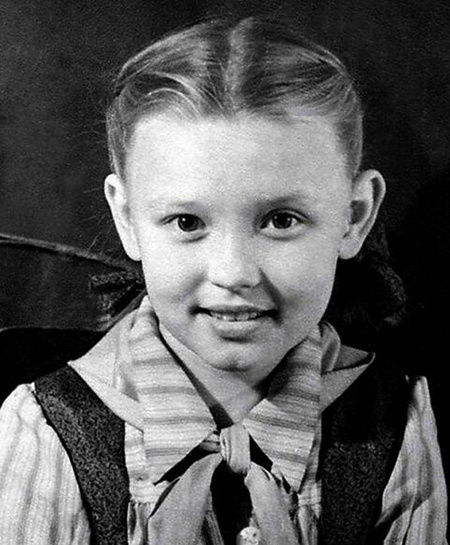 Вера в детстве