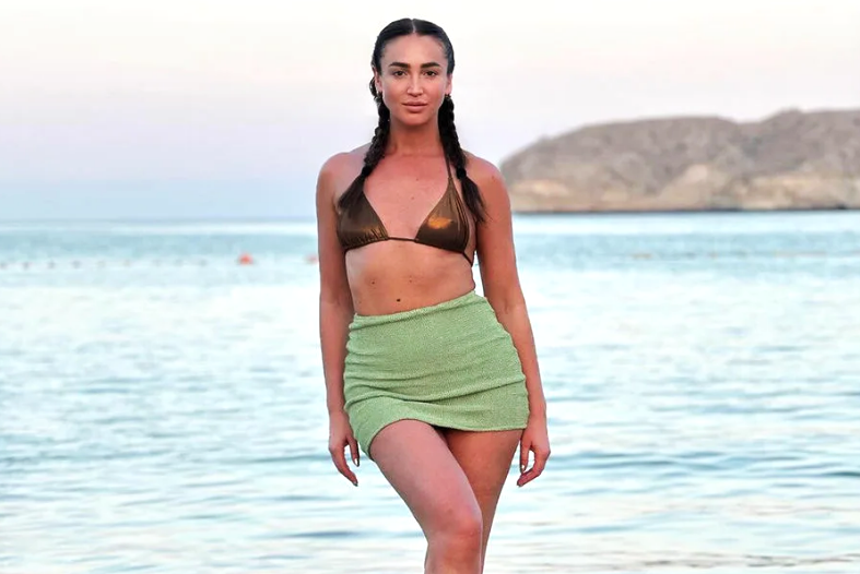    Ольга Бузова: звезда, не скрывающая своего роста в 179 см.