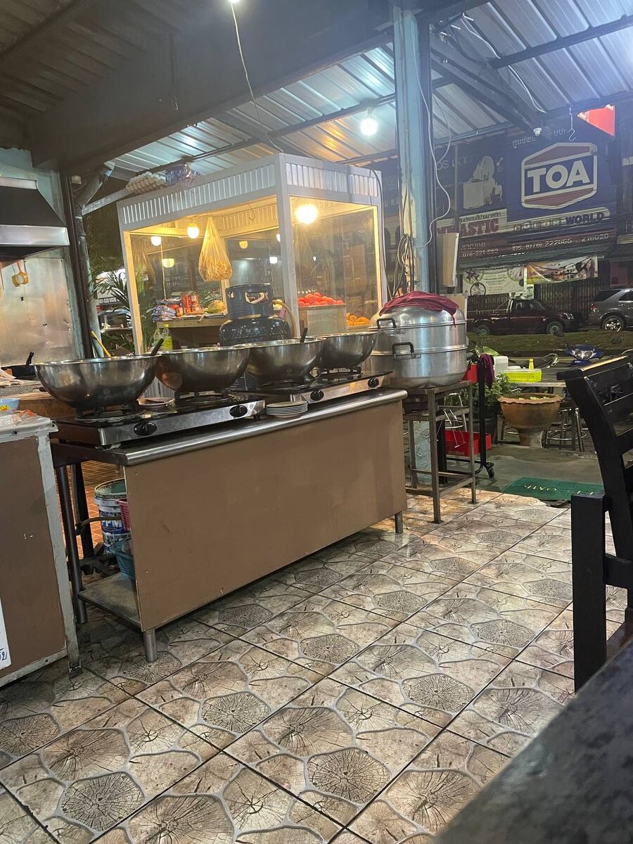 Кухня в заведении.