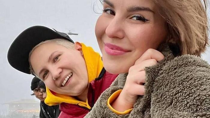 Обложка © SHOT