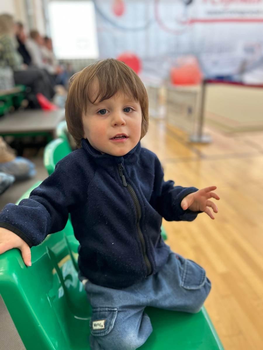 Младшенький 