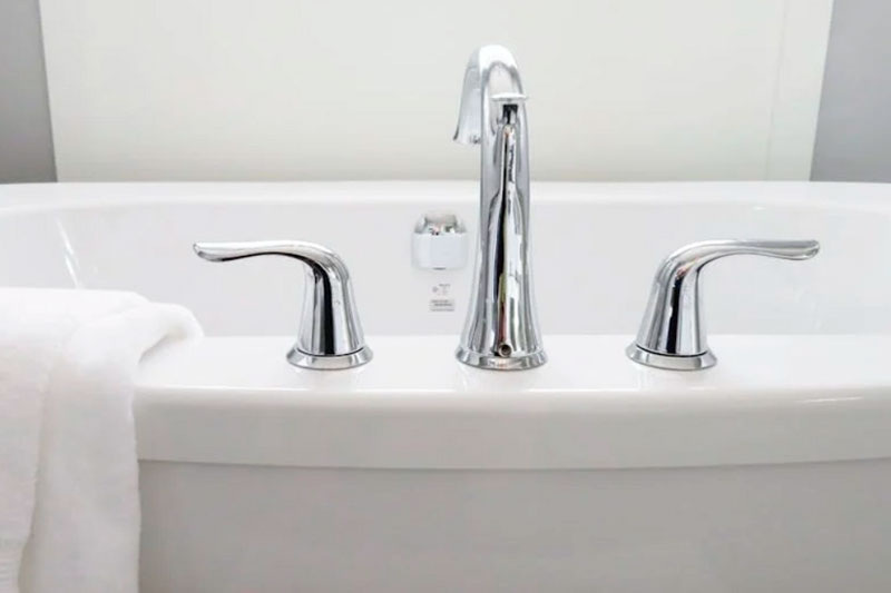 Без воды остался микрорайон Запрудный в Нижнем Тагиле из-за аварии на водоводе