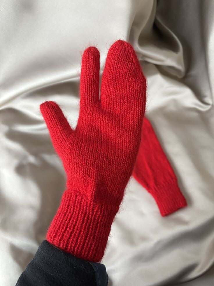 Вот так выглядят таби в жизни