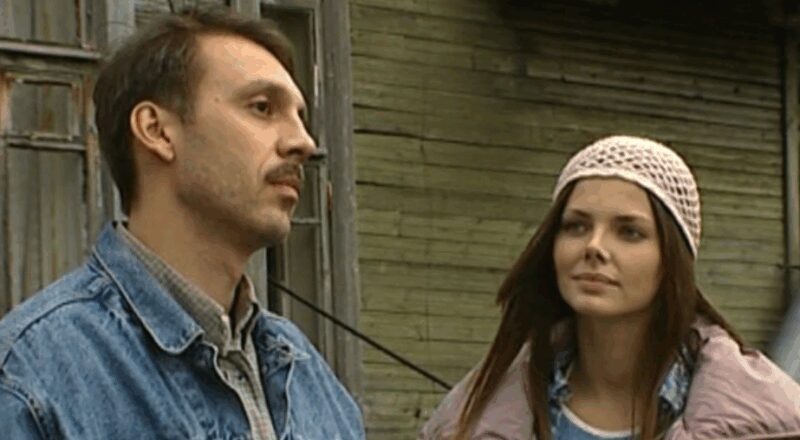    Кадр из фильма «Демон полдня»: Сергей Чонишвили и Елизавета Боярская в образах влюбленных.