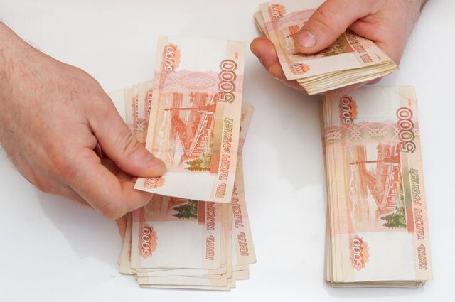 Пенсионерам начали отказывать в выдаче вкладов: банки меняют правила игры для пожилых клиентов