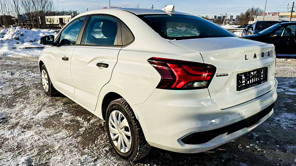 Смех, да и только: прокатился на Лада Искра 2025 (8-кл мотор на 90 сил) - не понимаю людей, которые такое покупают
