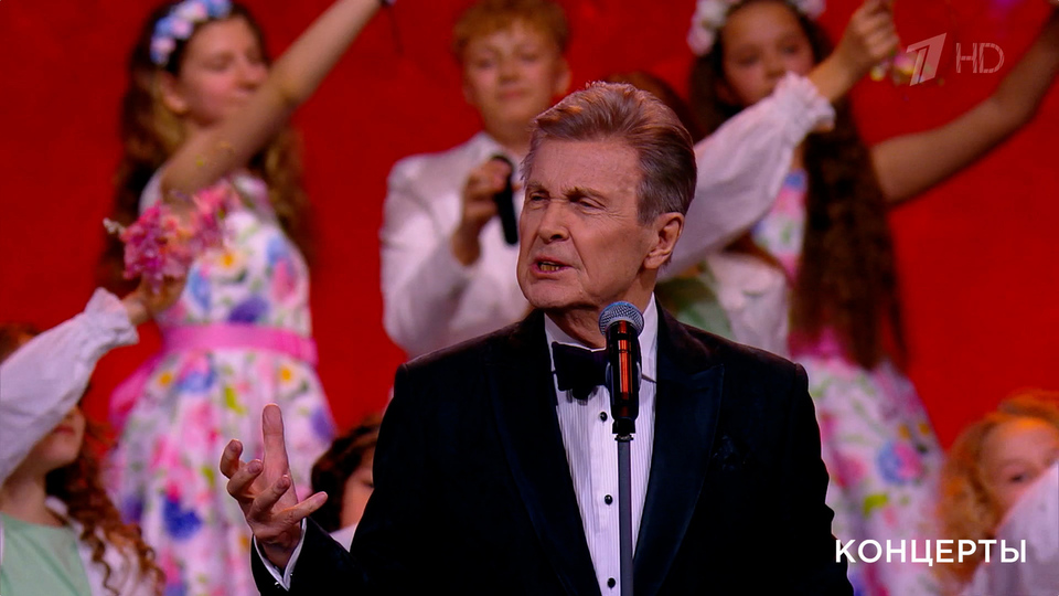 Концерт памяти Добрынина или марш постояльцев дома для престарелых?