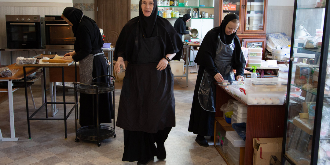 «Любовь должна быть деятельной»: как живут сестры единственного в Челябинске женского монастыря. Часть 1