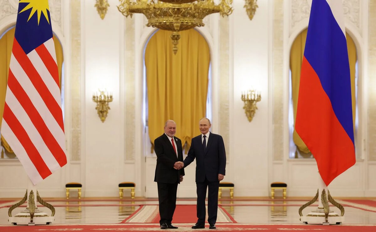    Встреча Владимира Путина и султана Ибрагима (архивное фото). Фото: сайт Кремля