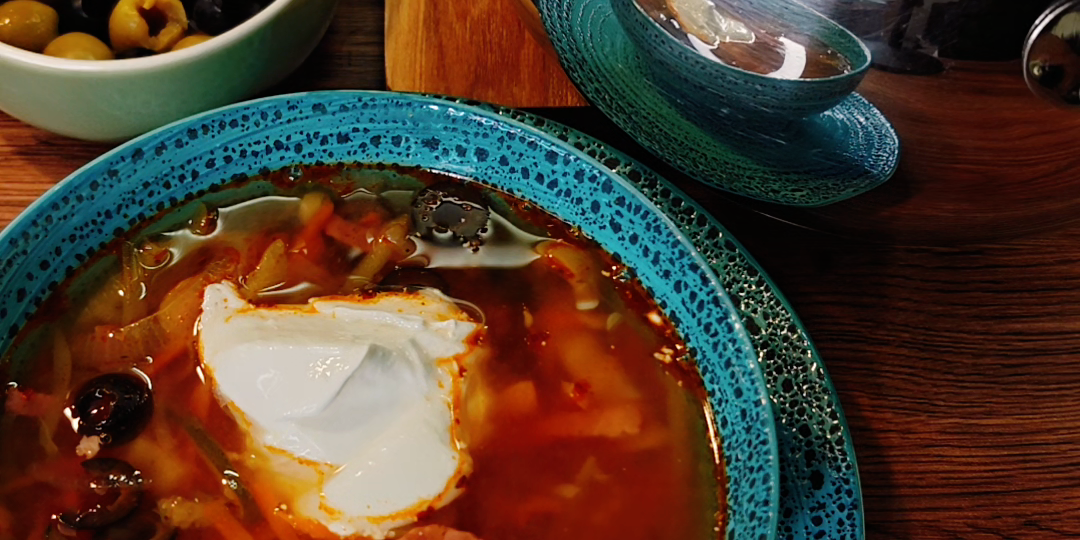 Суп по подобию солянки. Легкий, без ребрышек и наваристого бульона