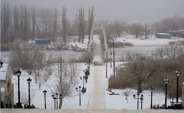 Спуск к Азовке. Фото Юлии Савельевой