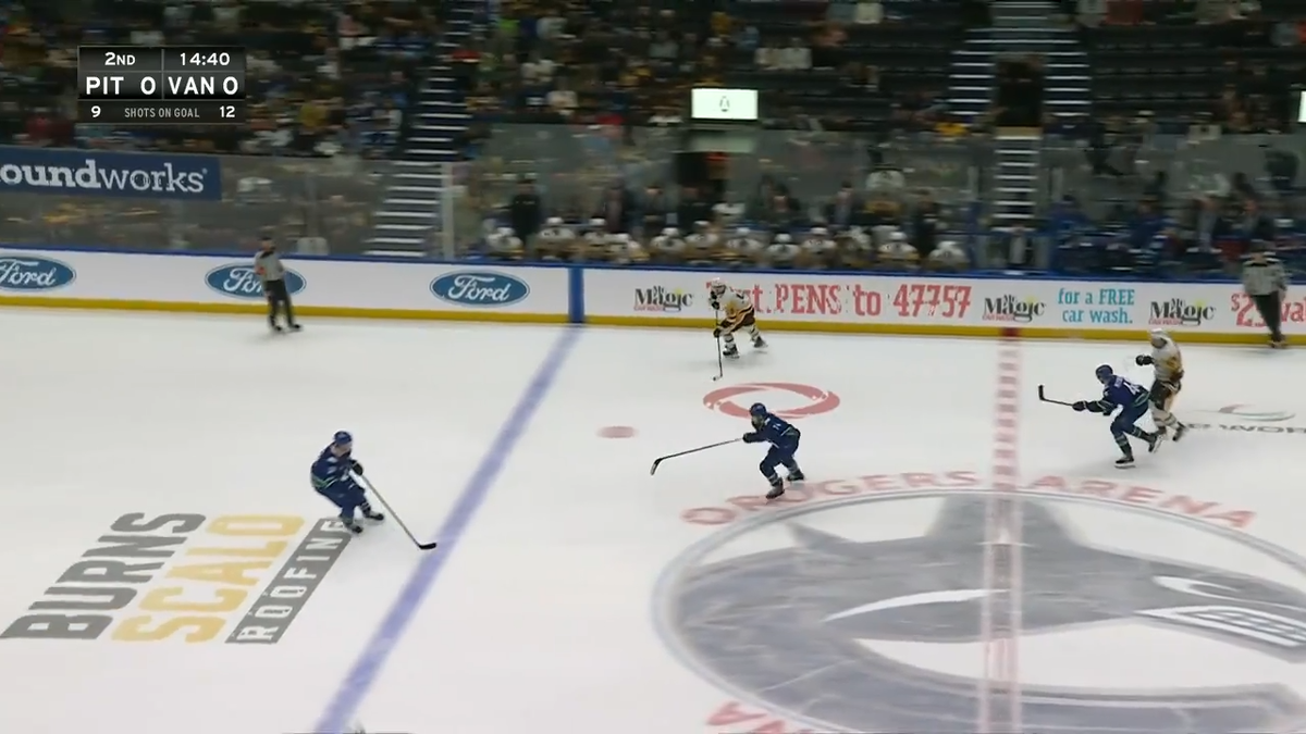 Атака гостей.  фото: яндекс.