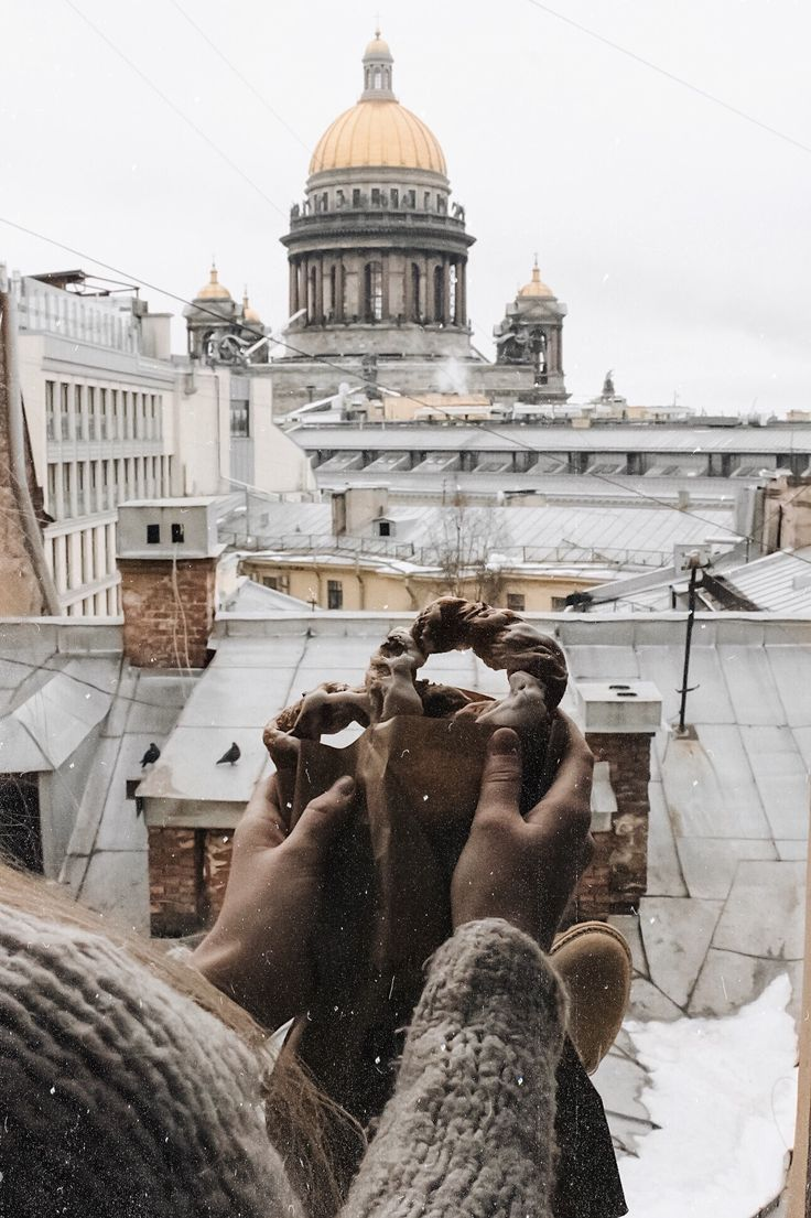 Источник: https://pl.pinterest.com/pin/loveismasha--5559199530526714/