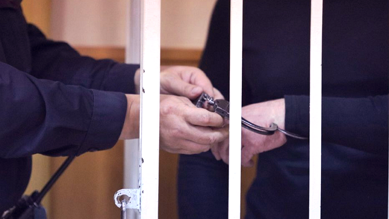 На скамье подсудимых бывший замминистра здравоохранения Самары: «нагрел» бюджет на 50 миллионов и ответит за 50 томов уголовного дела