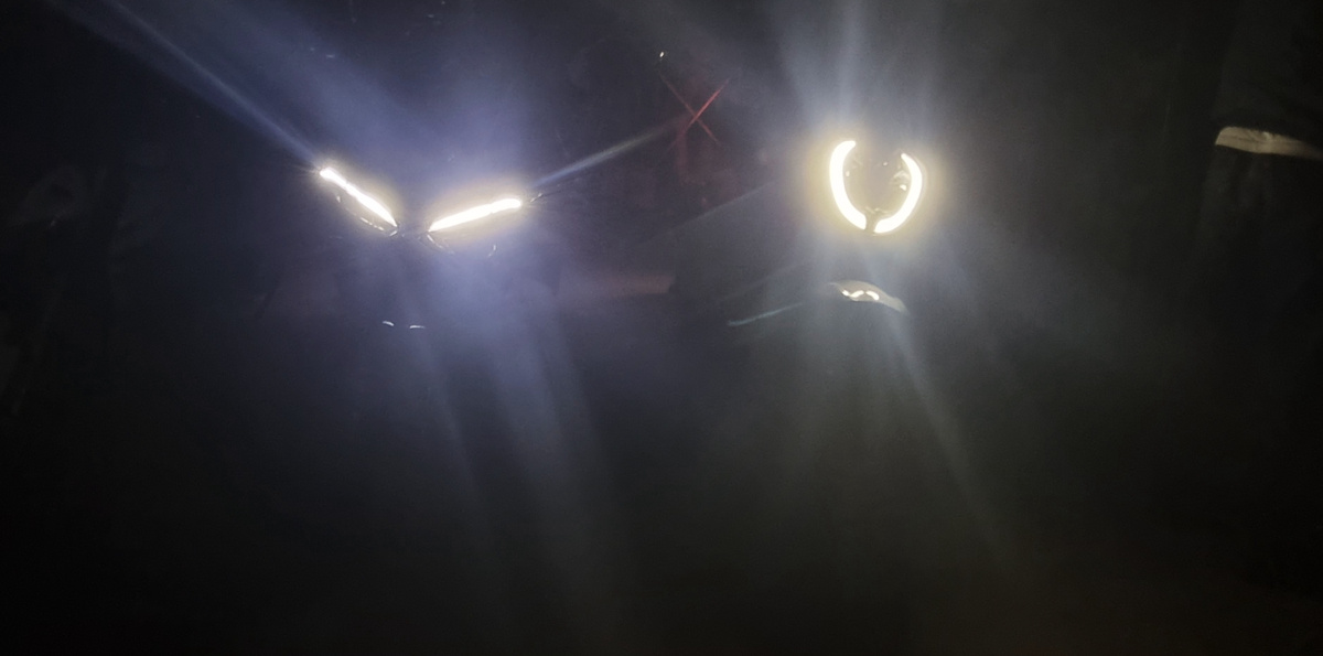 Парковочные передние огни Panigale V4 Lamborghini и XDiavel V4